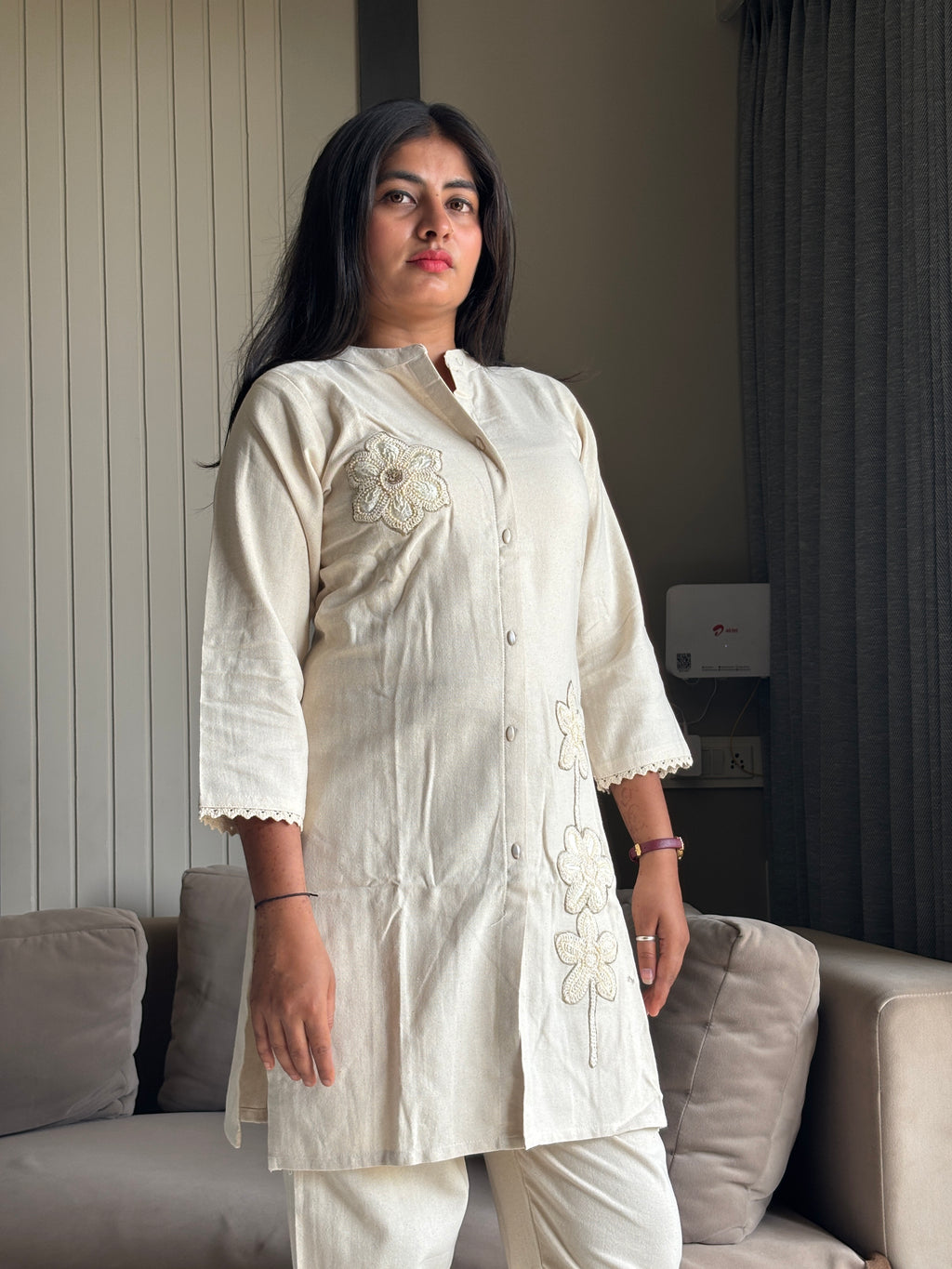 Ivory Daisy Trail Tunic Set