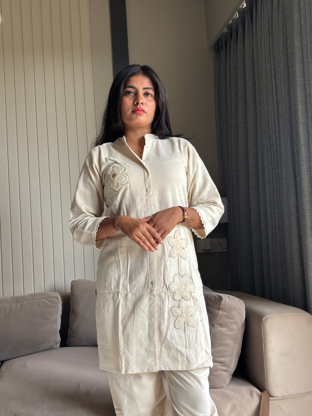 Ivory Daisy Trail Tunic Set